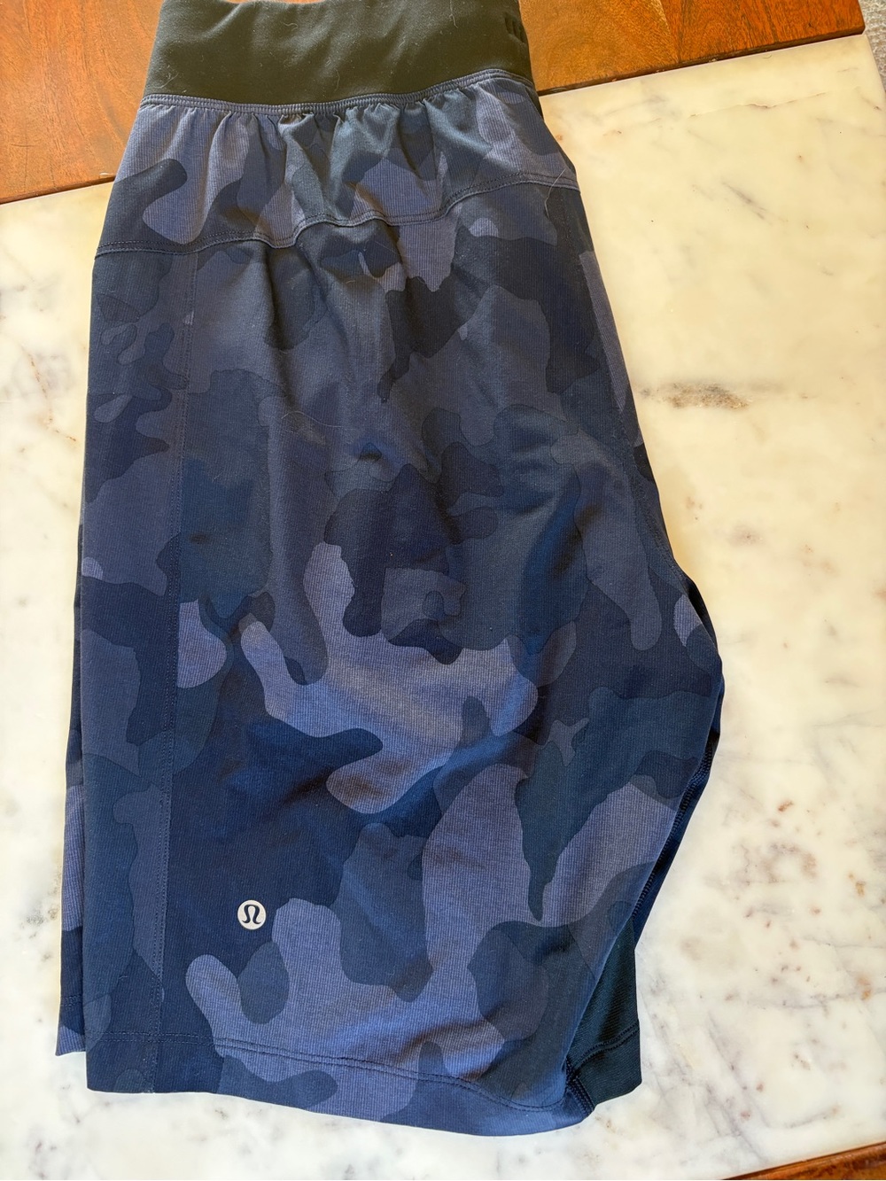 Men’s Lululemon Navy Camo Athletic shorts